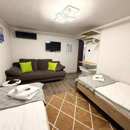 Center Of Varna-free Parking Daire *
